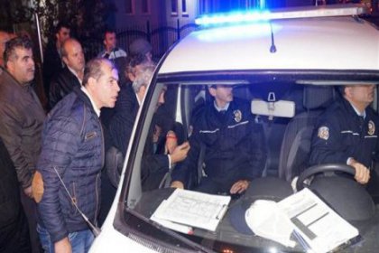 Taksiciler Emniyet önünde eylem yaptı