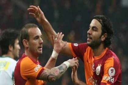 Wesley Sneijder'den Selçuk'a şok hareket
