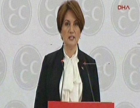 Akşener'den olağanüstü kurultay çağrısı