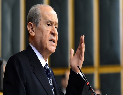 Bahçeli, Ahmet Hakan'a yapılan saldırıyı lanetledi