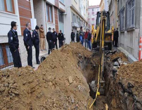 Beyoğlu'nda doğalgaz paniği