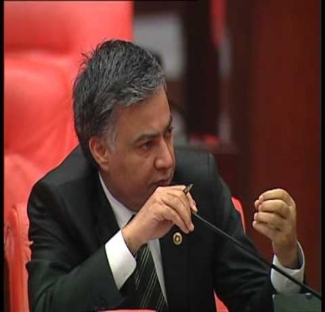 CHP'li Özgündüz; Eş/dost/ahbap değil ideolojik ekip çalışması yapmalıyız! CHP'li Özgündüz; Eş/dost/ahbap değil ideolojik ekip çalışması yapmalıyız!