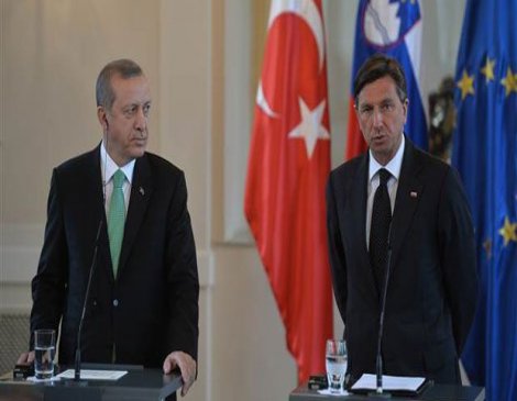 Cumhurbaşkanı Erdoğan: Her turisti paketleyip göndermemiz gerekir