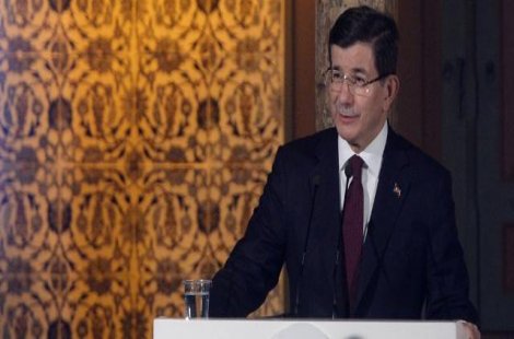 Davutoğlu'ndan çözüm süreci ve koalisyon açıklaması
