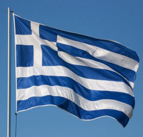 Fitch Yunanistan'ın kredi notunu indirdi
