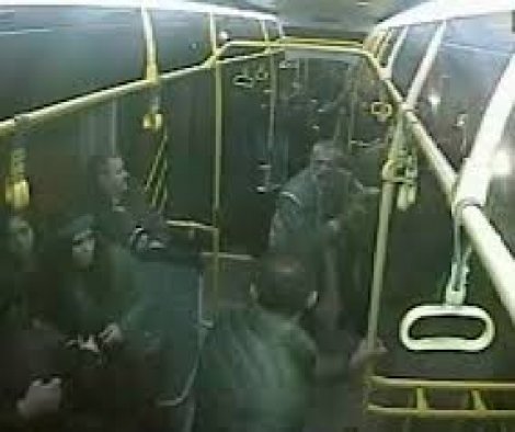 İETT otobüsünde bıçaklı saldırı