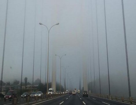 İstanbul Boğazı'nda ulaşıma sis engeli