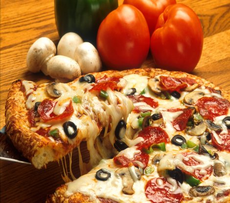 Kapıda ‘hediye pizza’yla 15 milyonluk vurgun yaptılar