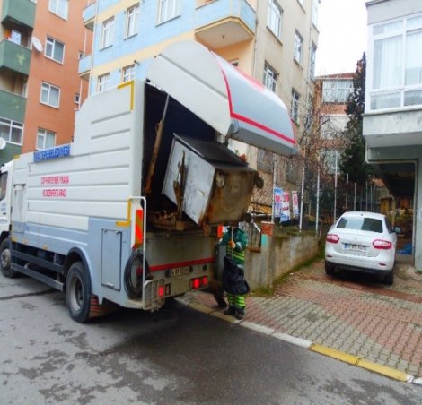 Maltepe’nin temizliği için 24 saat çalışıyorlar