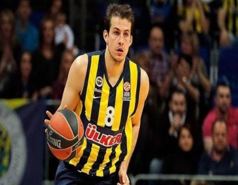 Nemanja Bjelica Fenerbahçe'den resmen ayrıldı
