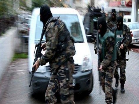 Sakarya'da IŞİD operasyonu: 10 gözaltı