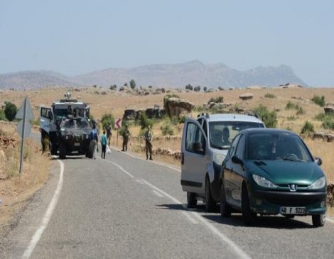 Şehirlerarası karayolunu kapattılar