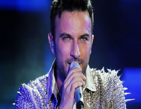 Tarkan'ın Harbiye konserleri üçüncü kez ertelendi