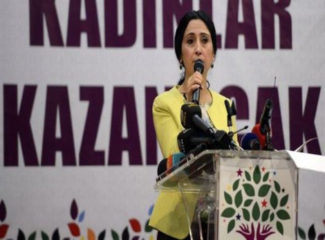 Yüksekdağ 'özerklik' sözü verdi