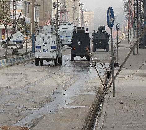 Yüksekova'da sokağa çıkma yasağı