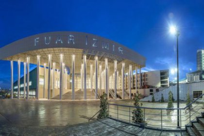 400 milyon lira yatırım yapılan Fuar İzmir'in açılış töreninde 'Vali gerginliği'