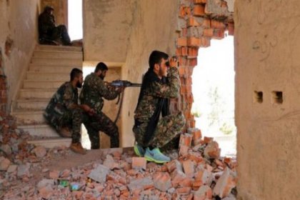Af Örgütü: YPG, IŞİD'den aldığı köyleri yerle bir ediyor