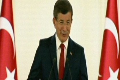 Başbakan Ahmet Davutoğlu gençlere seslendi
