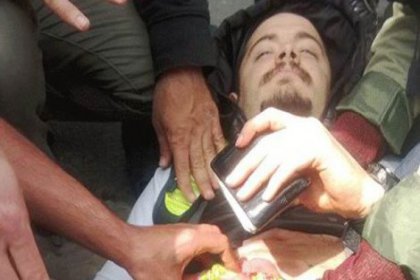 Beşiktaş'ta bir gösterici bıçaklandı