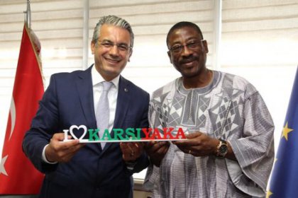 Burkina Faso da Karşıyaka'ya hayran