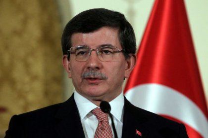 Bürokrat adaya Davutoğlu freni