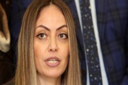 CHP'den sonra MHP'de modaya uydu; Belediye başkanı eşi milletvekili aday adayı