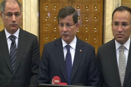 Davutoğlu: 'Gazeteciler tutuksuz yargılanmalıydı'