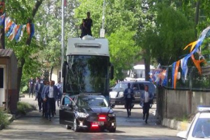 Davutoğlu'nun güzergahında bomba alarmı