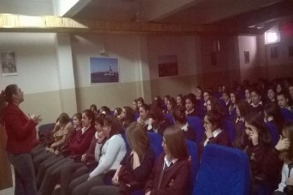 Edirne’de Kadınlara Yönelik Eğitim Seminerleri Arttırılmaya Başlandı