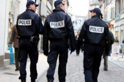 Fransa'da 10 PKK'lıya tecilli hapis