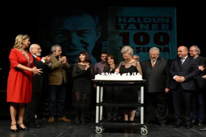 Haldun Taner'in  100. Yaşı  Kadıköy'de Kutlandı