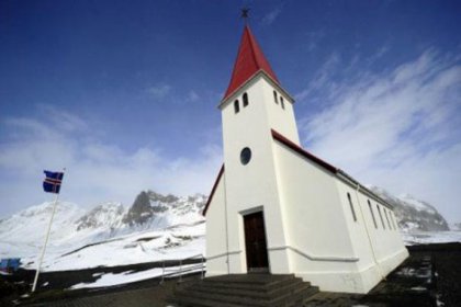 İzlandalılar protesto olarak Sümer dinine geçiyor