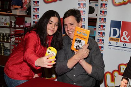 Jeff Kinney'e çocuklar akın etti
