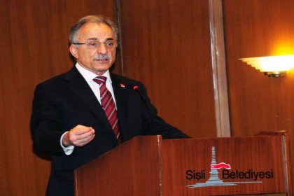 Karayalçın; 'Laiklik farklı inanç gruplarının bir arada yaşayabilmesinin önkoşuludur'