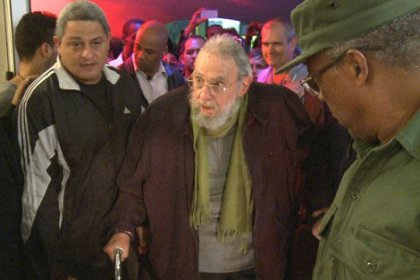 Kenyalı 'Fidel Castro' ölünce ortalık karıştı