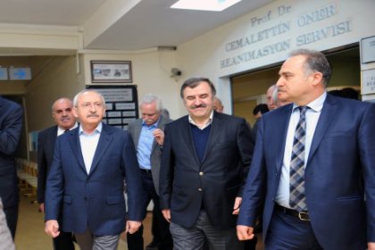 Kılıçdaroğlu, Yaşar Kemal'i ziyaret etti