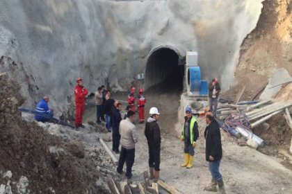 Kütahya’da hidroelektrik santrali tünel inşaatında göçük