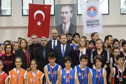 Maltepe’de basketbol şöleni