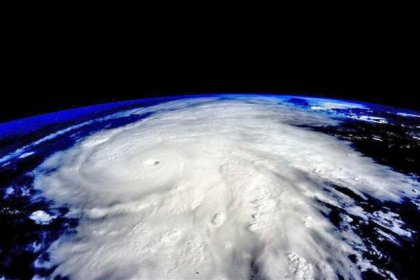 Meksika'ya ulaşan Patricia Kasırgası'nın hızı kesildi