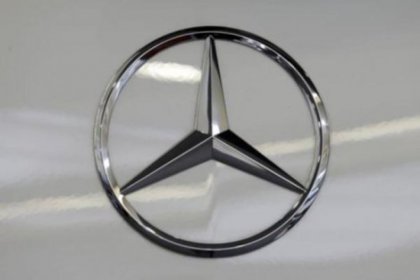 Mercedes 126 bin aracını geri çağırıyor