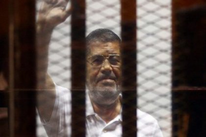 Mısır'da mahkeme Mursi için idam talep etti