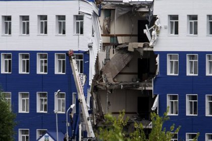 Rusya’da askeri bina çöktü: 23 ölü