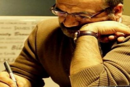 Şair Yılmaz Odabaşı 'politik bir rest' ile Fransa'ya yerleşti