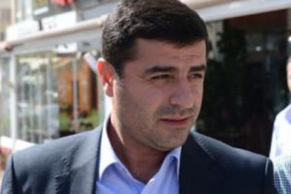 Selahattin Demirtaş'ın evine polis baskını