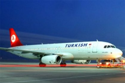 THY'nin Los Angeles - İstanbul uçağı İngiltere'ye acil iniş yaptı