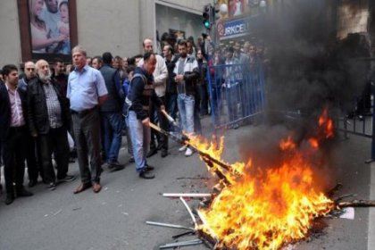 Trabzon’da 1 Mayıs etkinliğinde HDP’ye saldırı