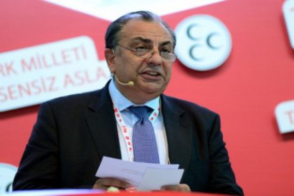 Tuğrul Türkeş MHP'den istifa etti