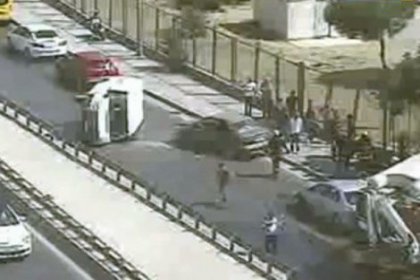 Zeytinburnu sahil yolunda zincirleme kaza: Bir ölü
