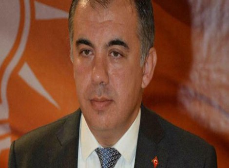AKP'de 3 ilçe yönetimi istifa etti