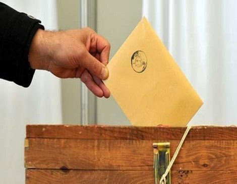 AKP'den öneri: 3 yılda 3 seçim